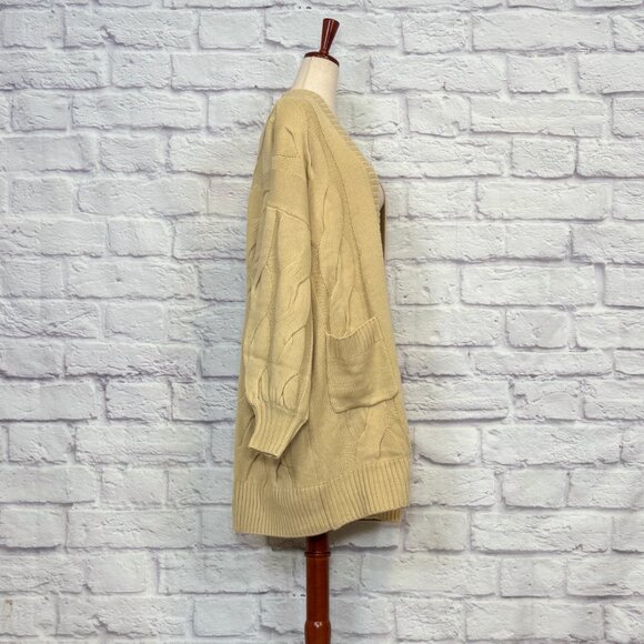 Danielle Bernstein Beige Oversized Slouchy Cardigan - Picture 3 of 6